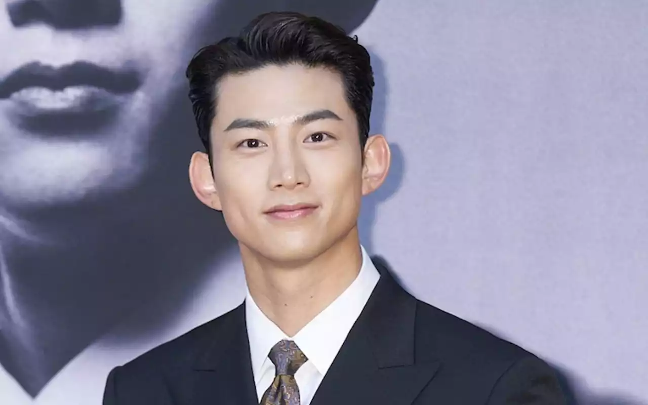 Taecyeon 2PM Akui Masih Minta Uang Saku ke Orangtua dan Jelaskan Soal Rumor Doyan Minum