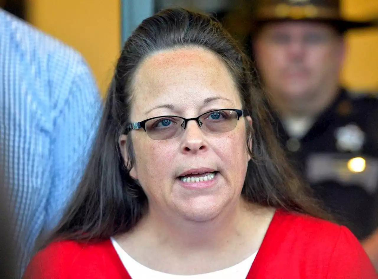 Judge rules Kim Davis, who denied same-sex marriage licenses in Kentucky, violated couples' rights