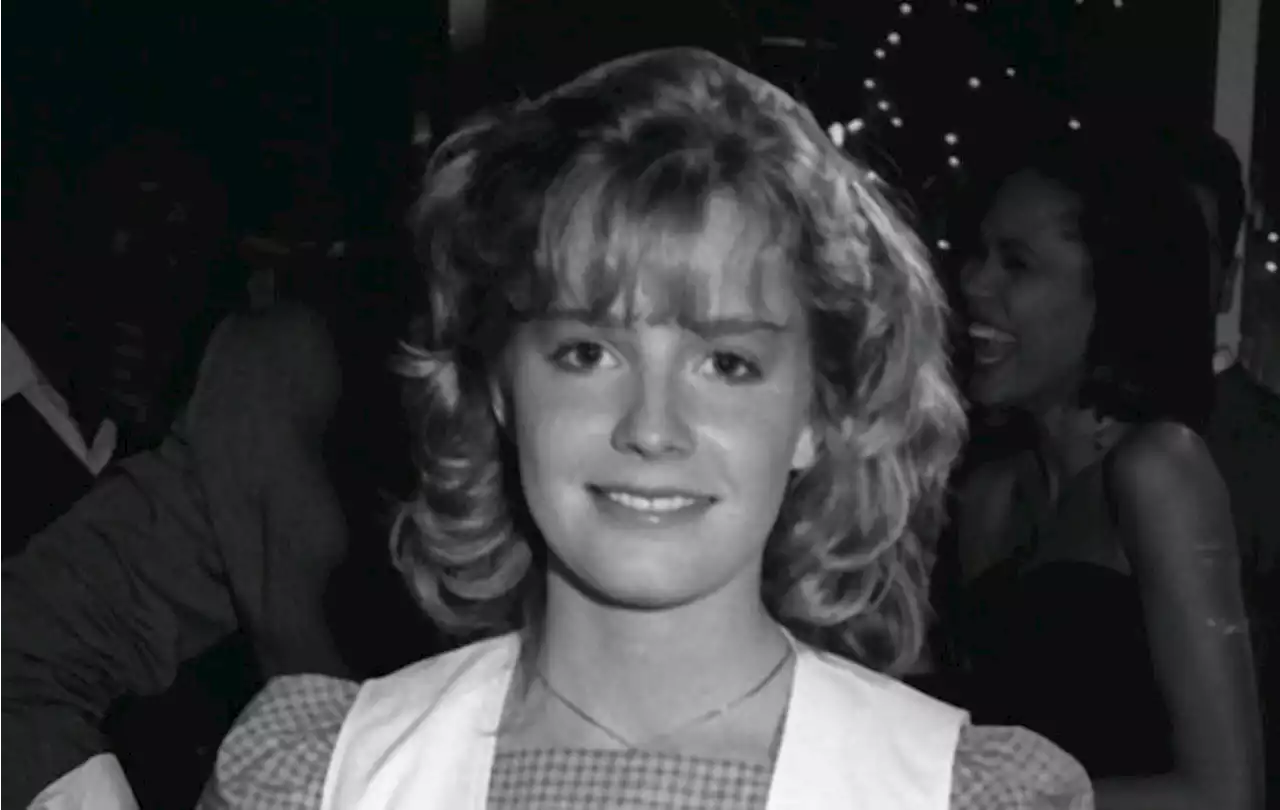 See '80s Teen Idol Elisabeth Shue Now at 58 — Best Life