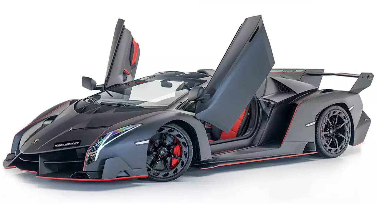 The World's Only Exposed Carbon Lamborghini Veneno Needs A New Home | Carscoops