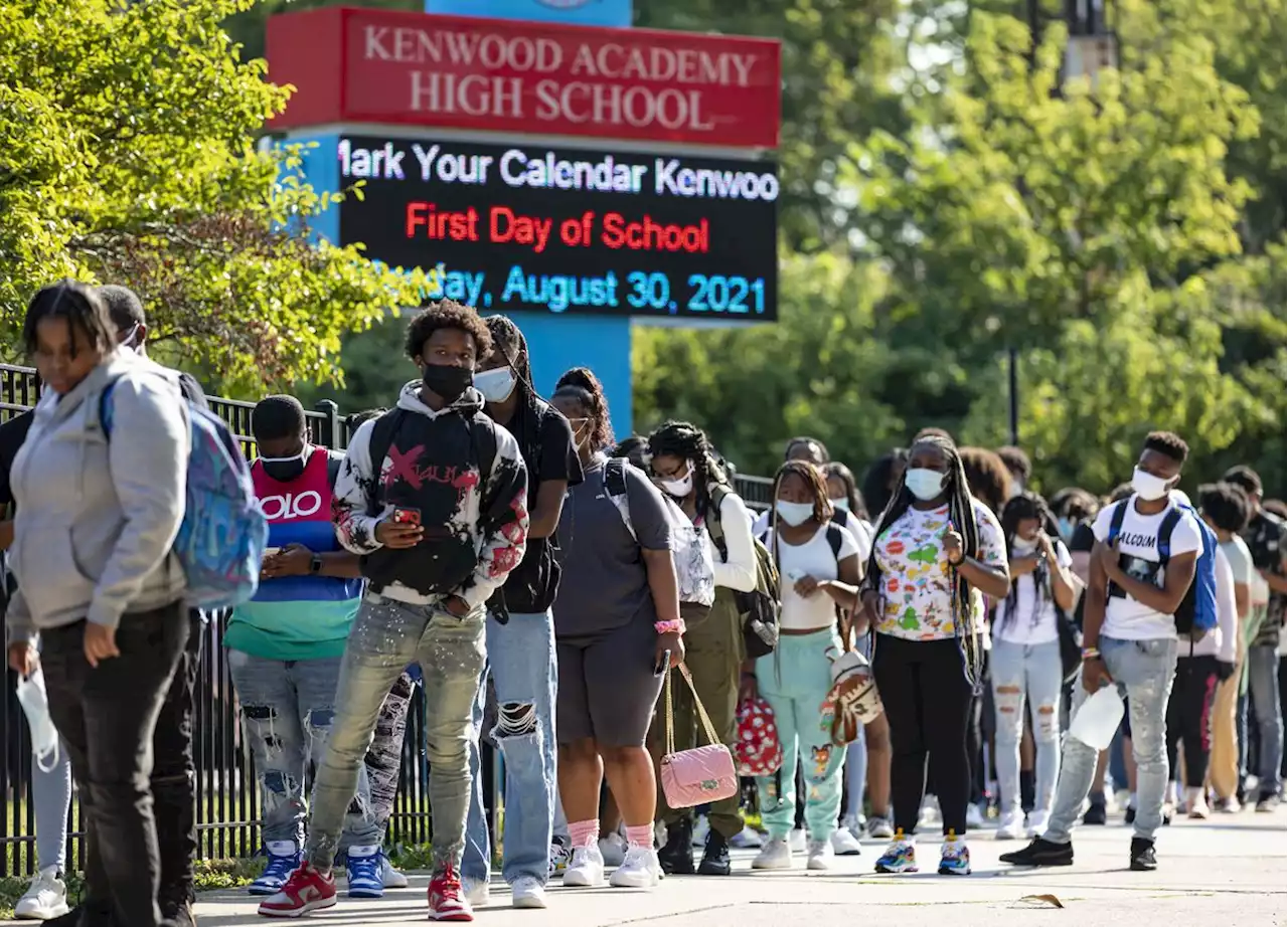 Chicago Public Schools eyes Aug. 22 for the first day school next fall, the earliest opening in years