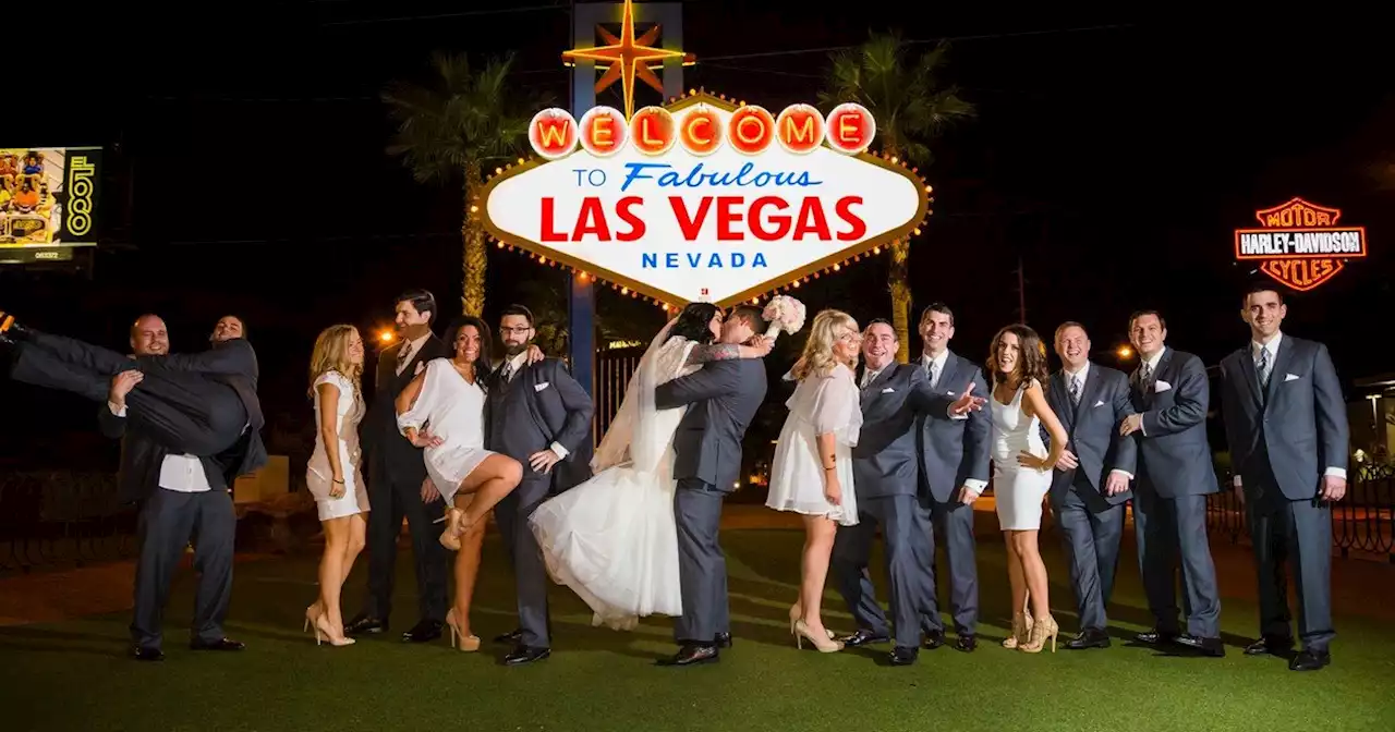 Las Vegas: argentinos cuentan cómo es casarse en 'la capital mundial de las bodas'