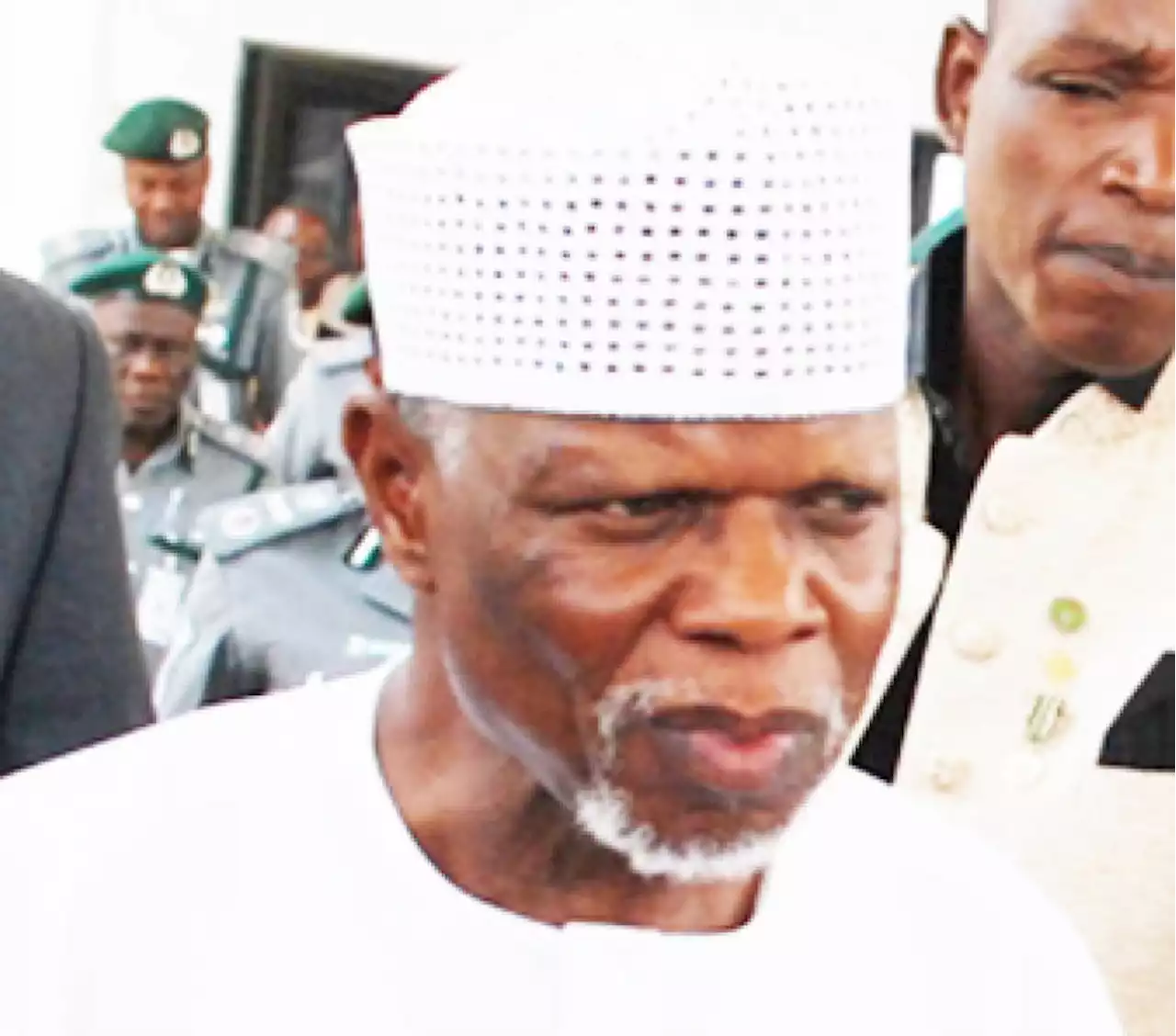 Customs makes U-turn, backs CBN e-invoicing policy, despite protests from stakeholders
