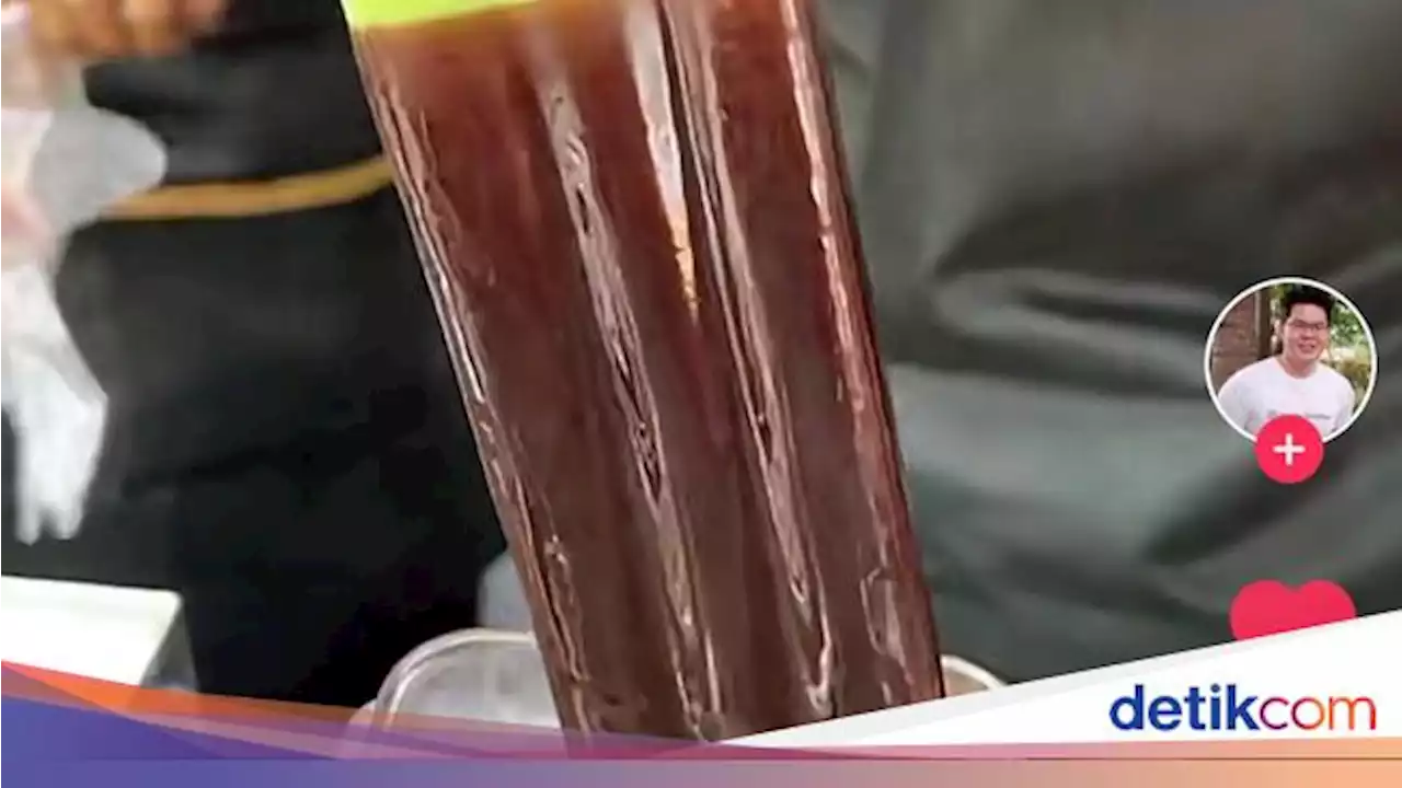 Pria Ini Temukan Es Goyang yang harganya Lebih Mahal dari Nasi Padang