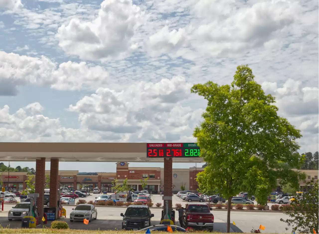 America's Largest Grocery Chain Just Created a Way to Save on Gas — Eat This Not That