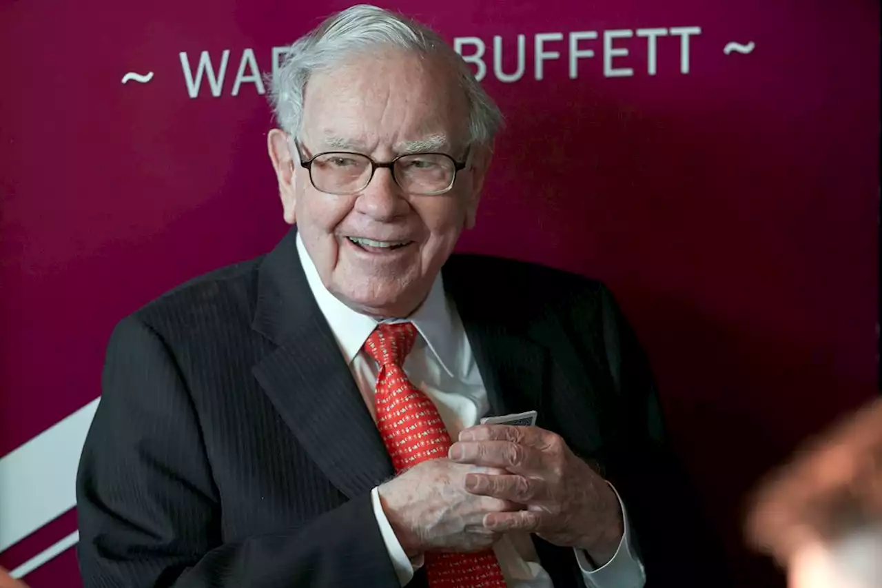 Berkshire Hathaway adds to insurance portfolio with $11.6-billion deal to buy Alleghany