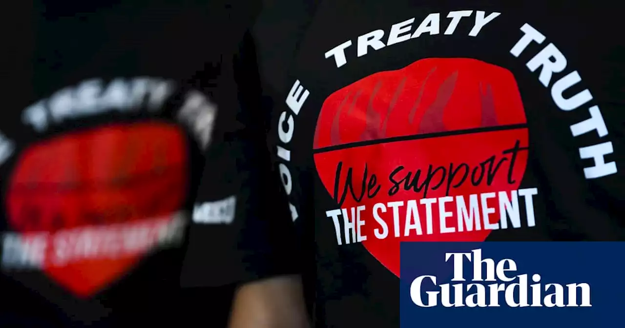 Australians urged to make Uluru Statement from the Heart an election issue