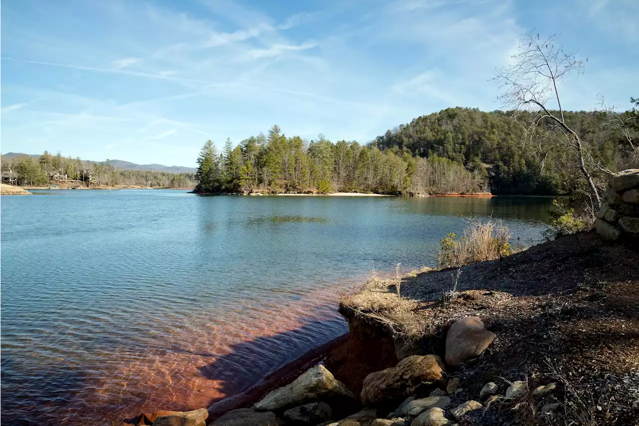 Man fatally shot by rescuer who fished him out of South Carolina lake