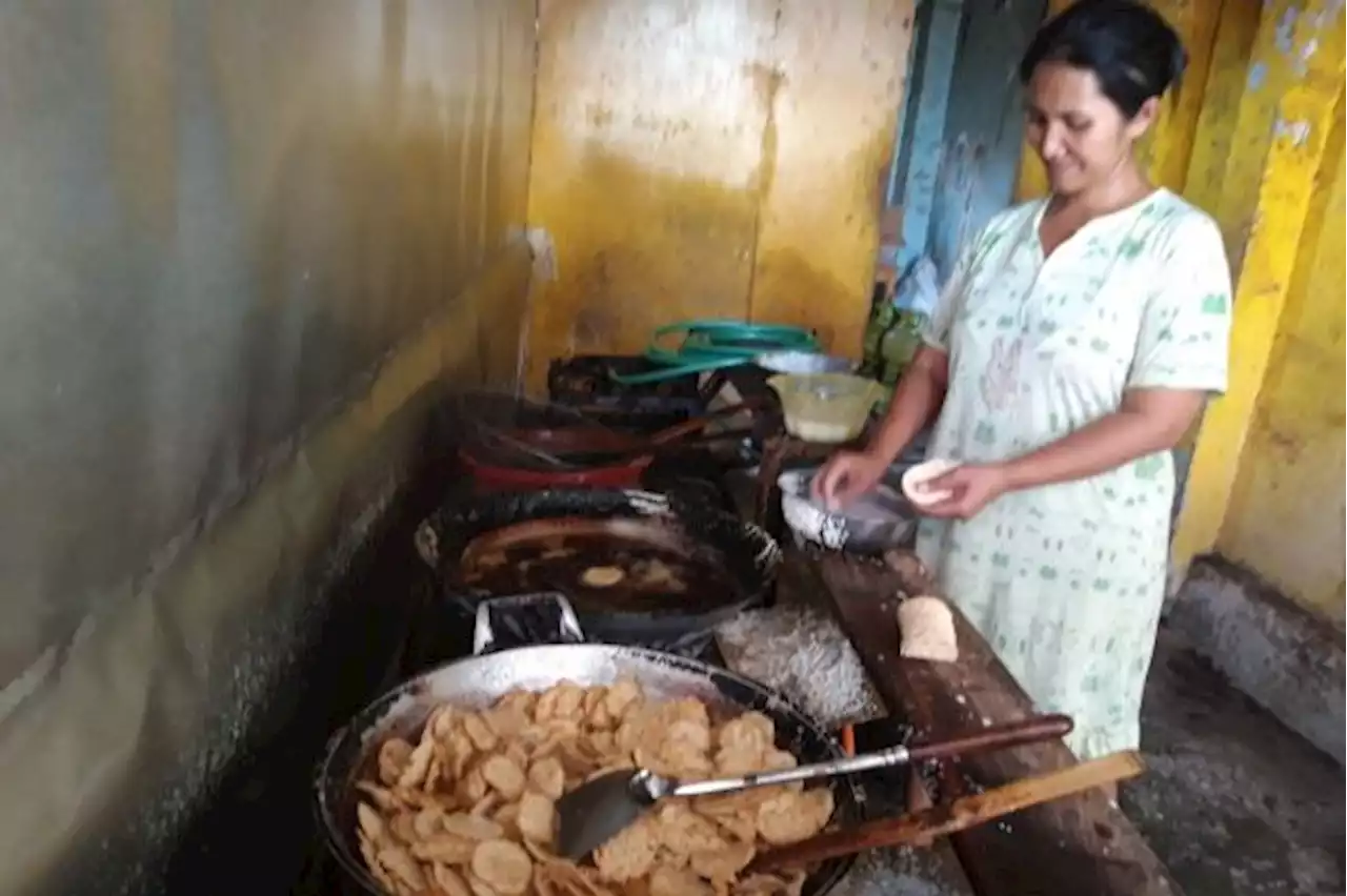 Minyak Goreng Mahal, Perajin Keripik Tempe Sanan Malang Bertumbangan