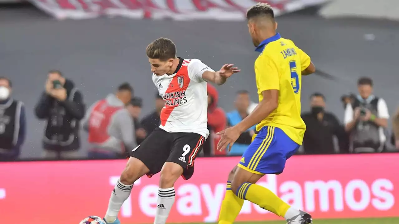 Julián Álvarez lo tuvo para River pero Agustín Rossi salvó a Boca