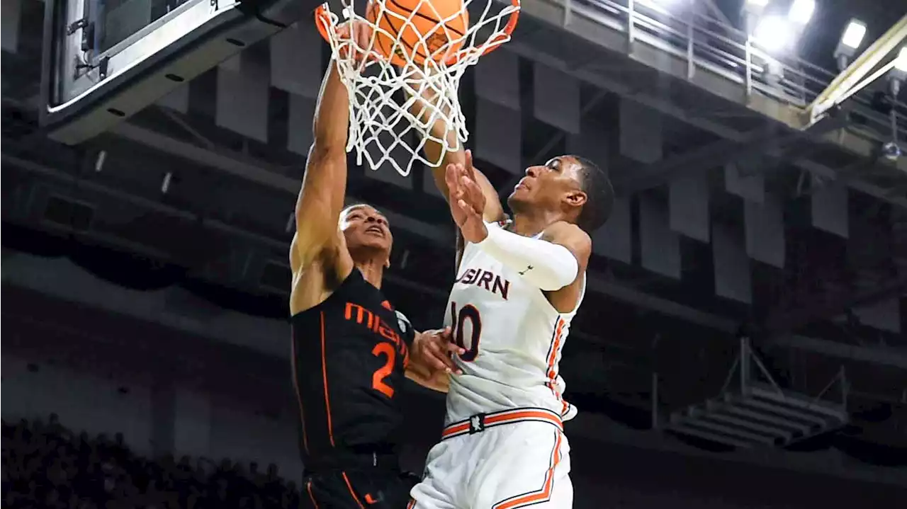 Isaiah Wong Posterizes Jabari Smith in Miami's Upset Win Over Auburn