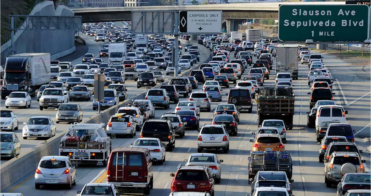 L.A.'s 405 freeway shut down, creating miles-long traffic jam
