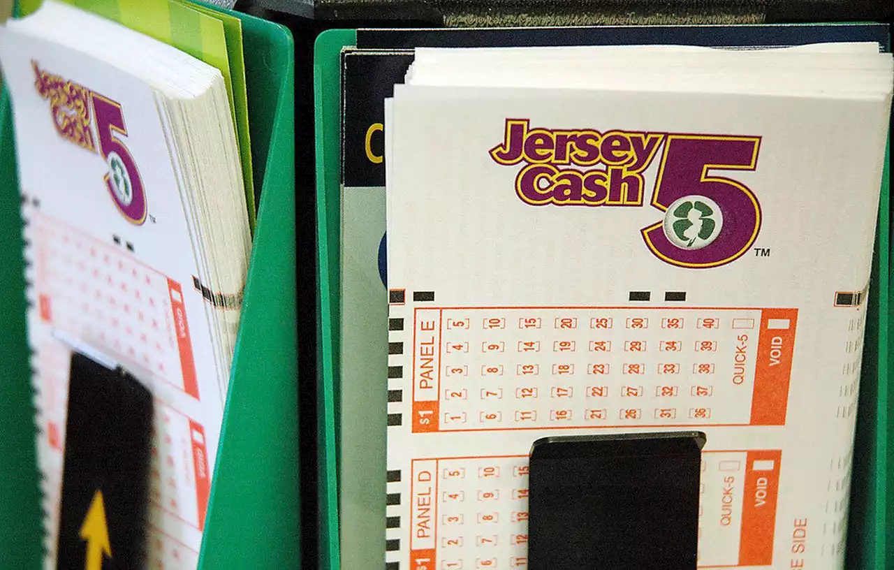 $822K Jersey Cash 5 ticket sold with lottery app