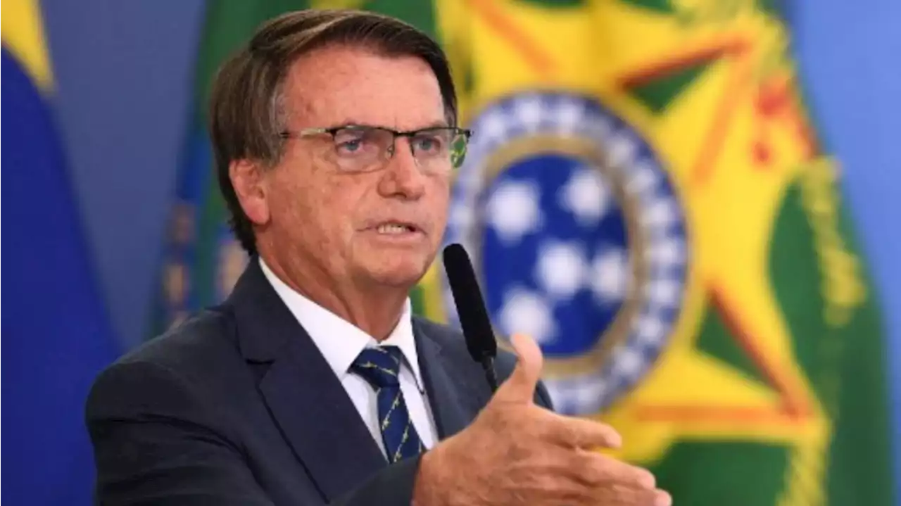 Según una encuesta, los brasileños culpan a Jair Bolsonaro por el alza de combustibles