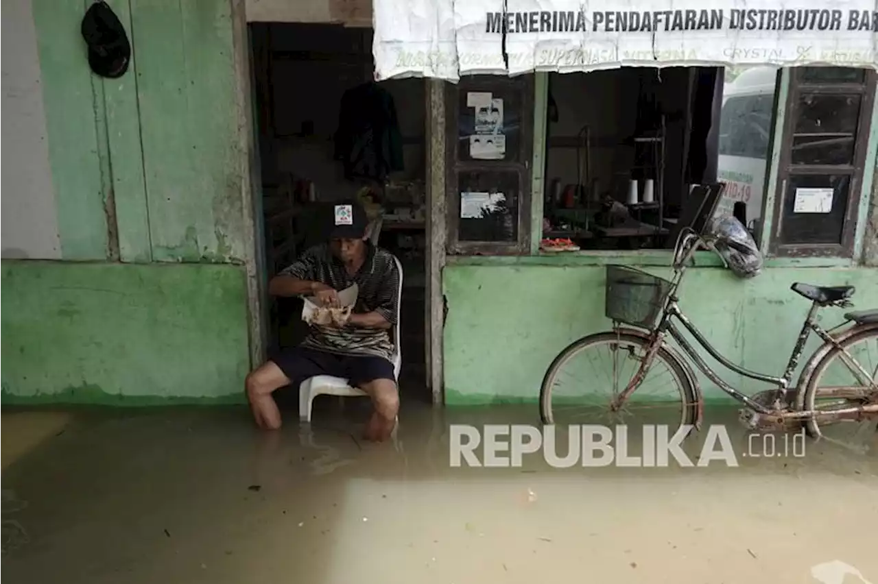 Banjir Terjang Kabupaten Cilacap, 424 Warga Mengungsi |Republika Online