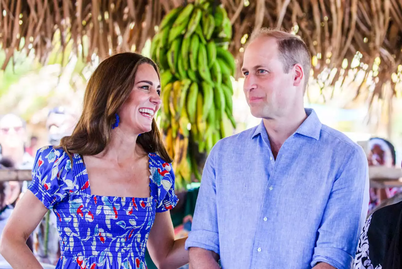 Prins William en Kate met de voetjes van de vloer in Belize