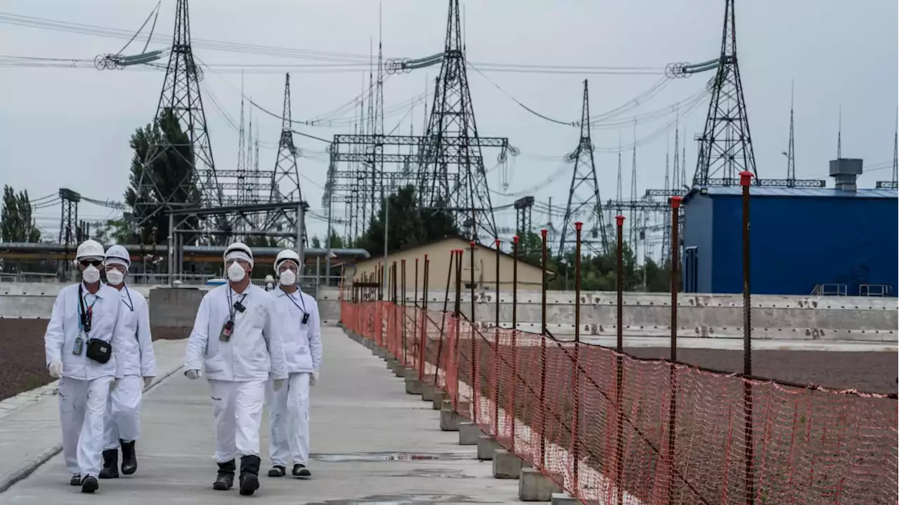 Bone-Weary Chernobyl Workers Finally Allowed to Clock Off