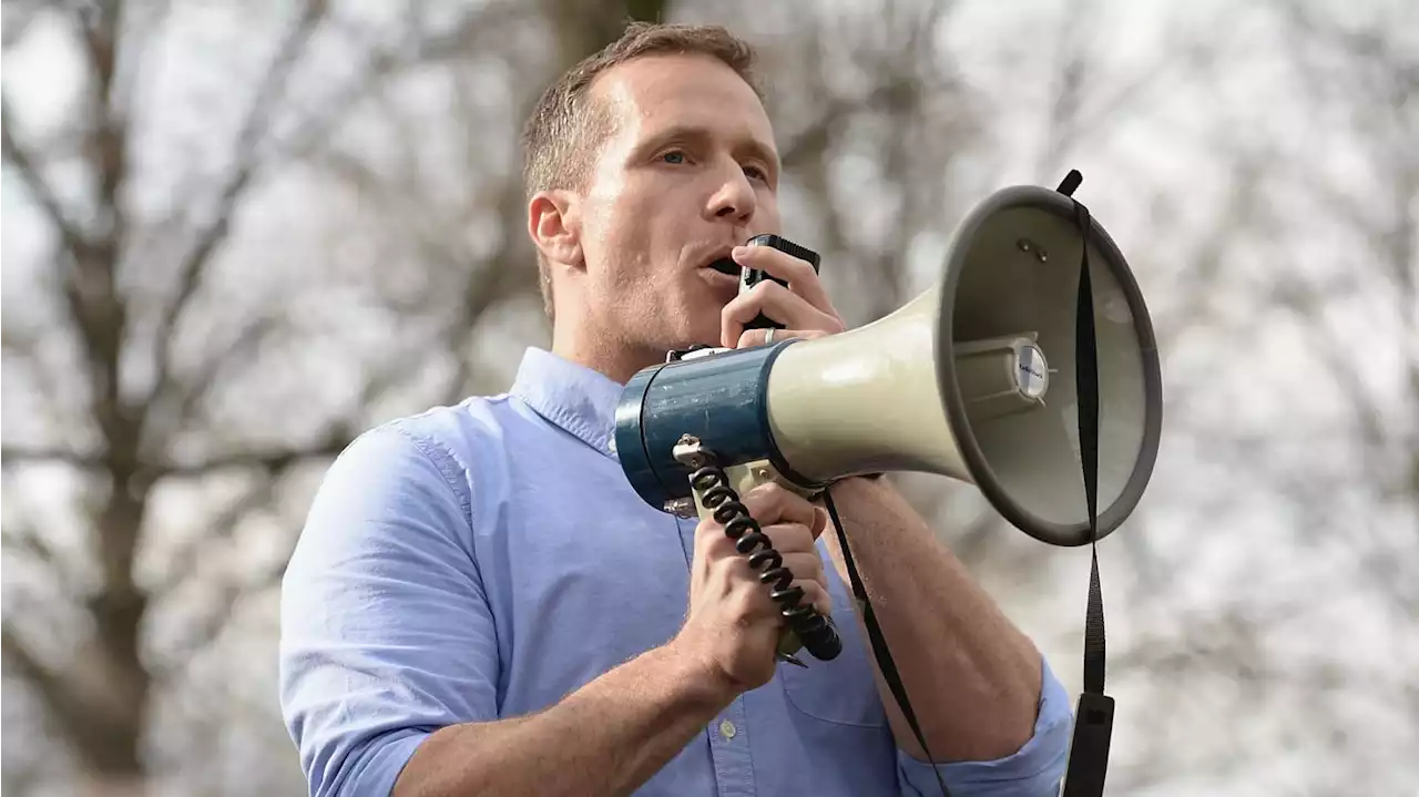 Ex-Wife: Senate Hopeful Eric Greitens Viciously Abused Me and Our Kid