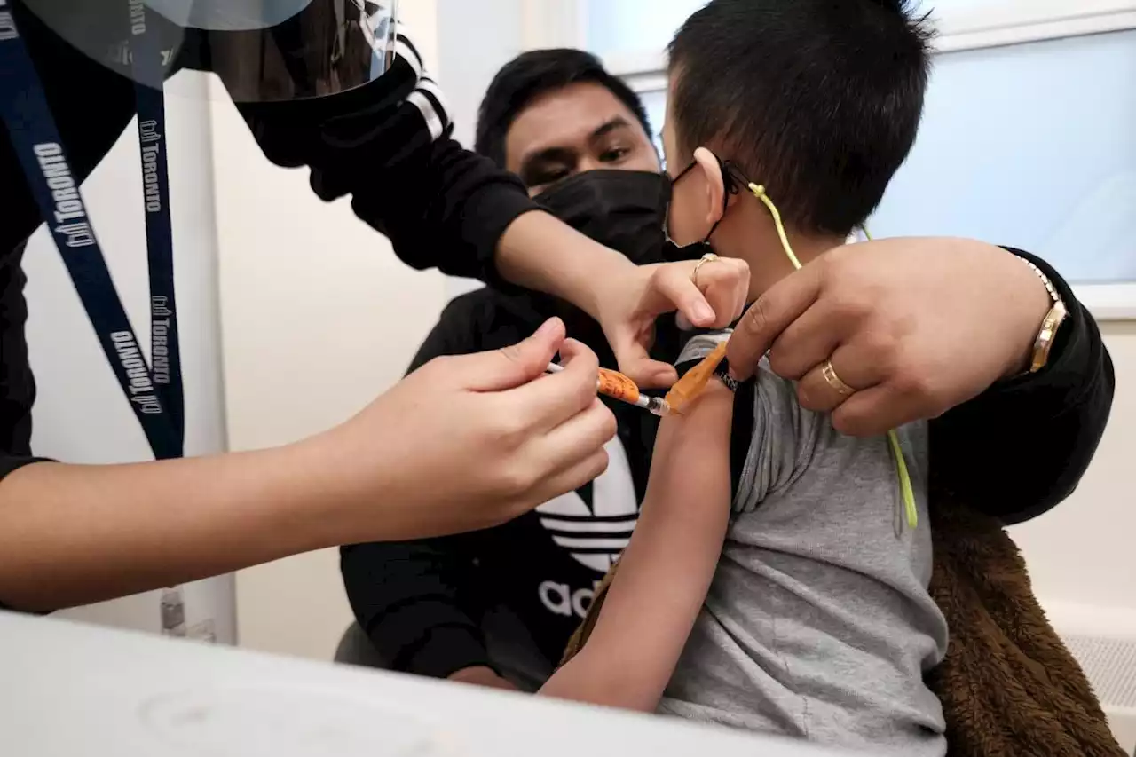 Toronto’s world-leading vaccination rate will help protect the city as mask requirement and other restrictions end, de Villa says