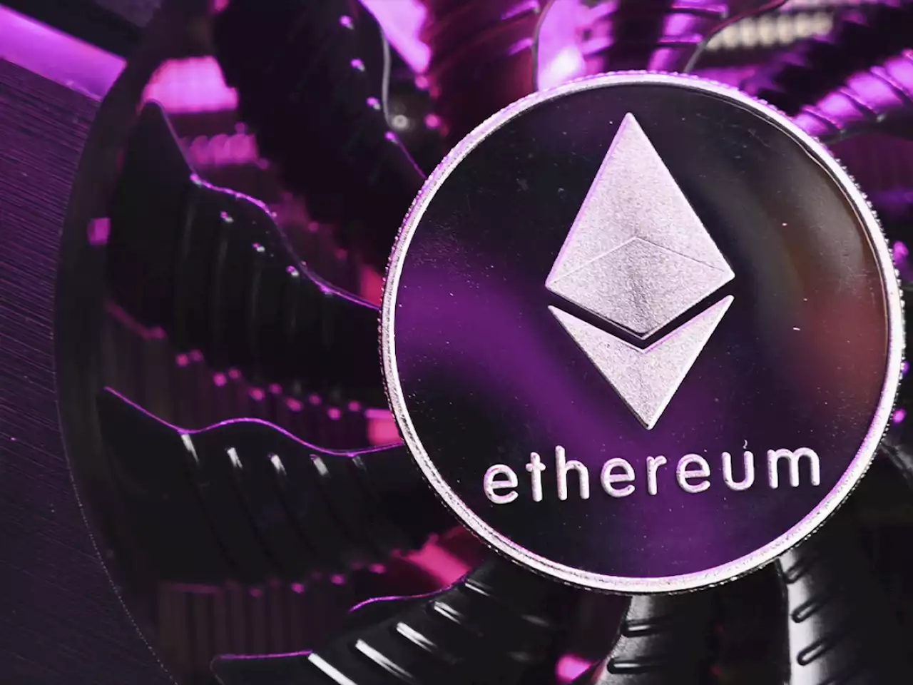 Ethereum Turns Bullish as Exchange Outflows Reach 190,000 ETH