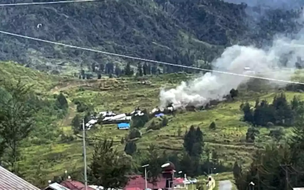 KKB Papua Luncurkan Serangan Lagi, Anggota Polri Ini Berhasil Selamatkan Diri Usai Lompat ke Jurang