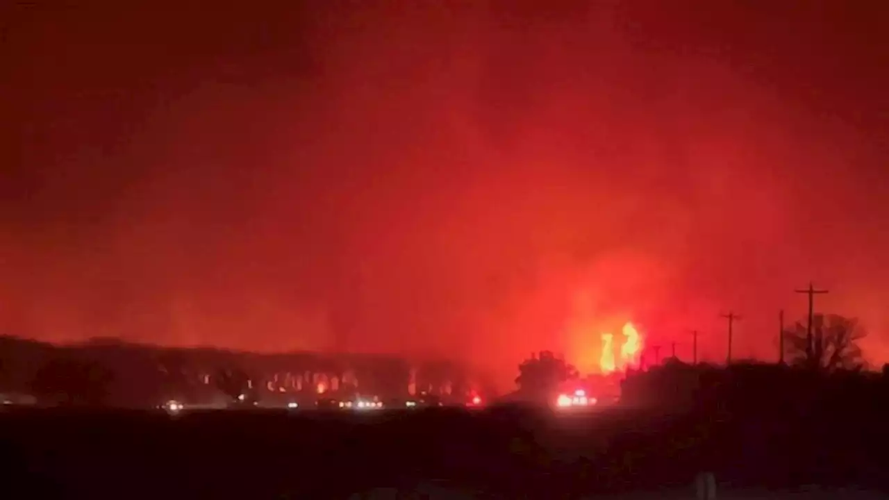 Firefighter injured in central Texas as wildfires rage on