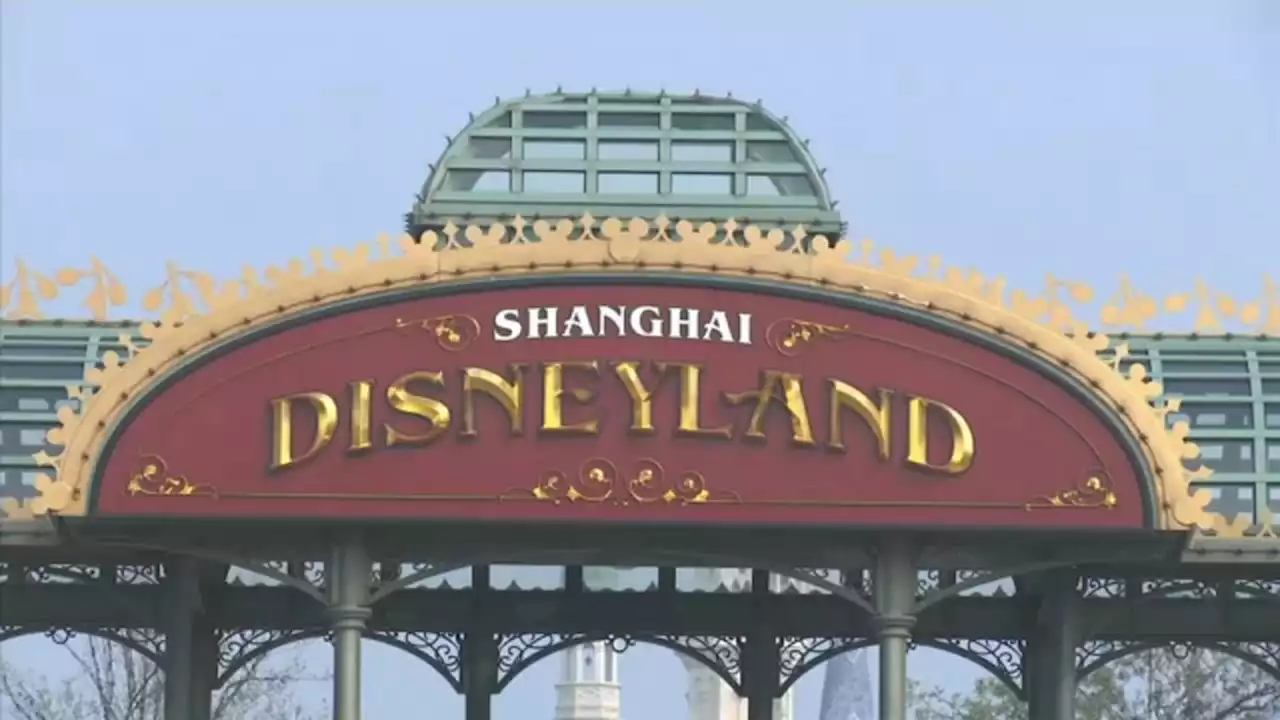 Disney closes Shanghai park as COVID-19 cases surge