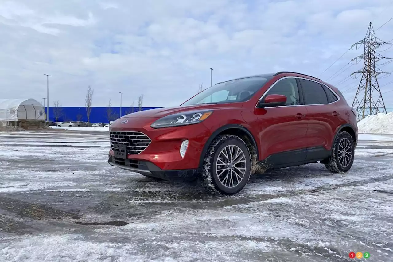 2022 Ford Escape PHEV review | Car Reviews | Auto123