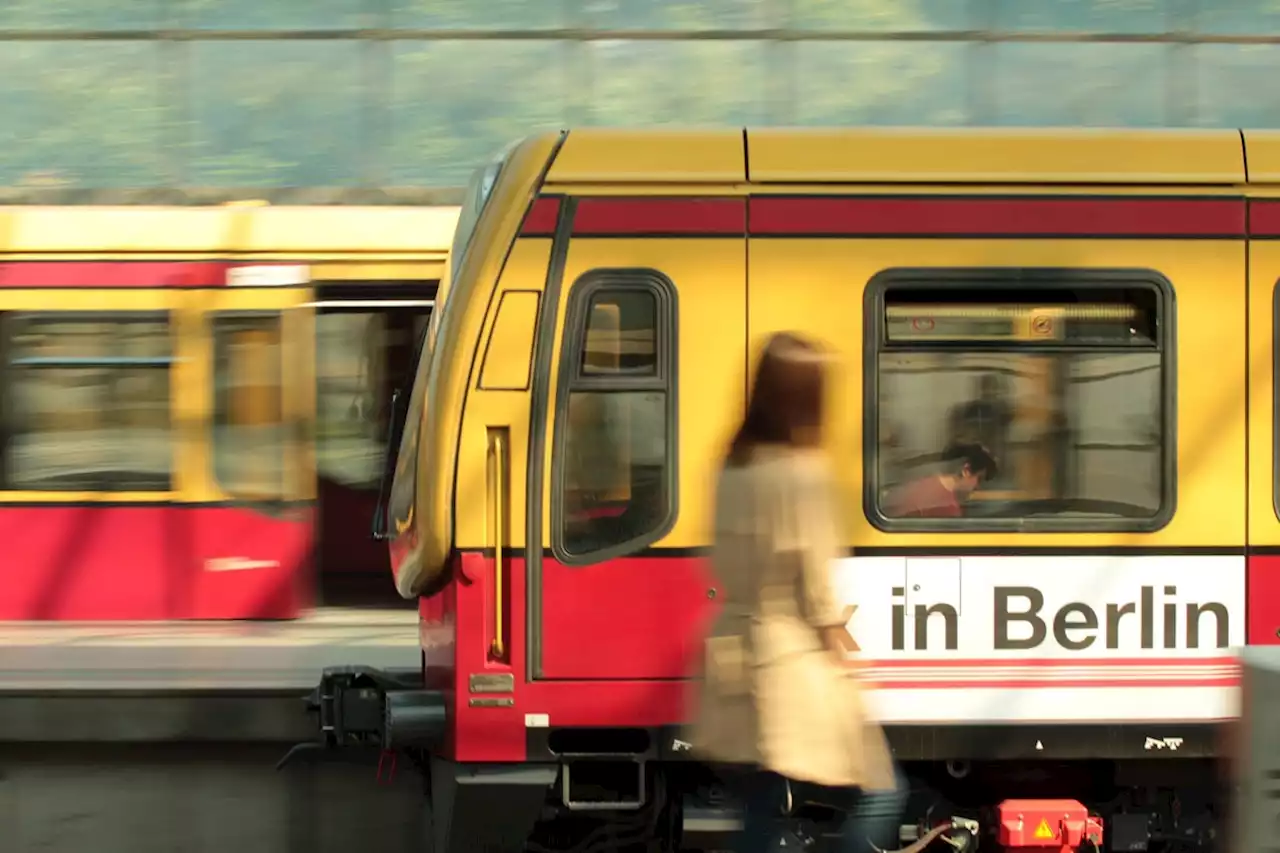 Kabelbrand bei Berlin-Wuhlheide: S-Bahn-Verkehr rollt wieder