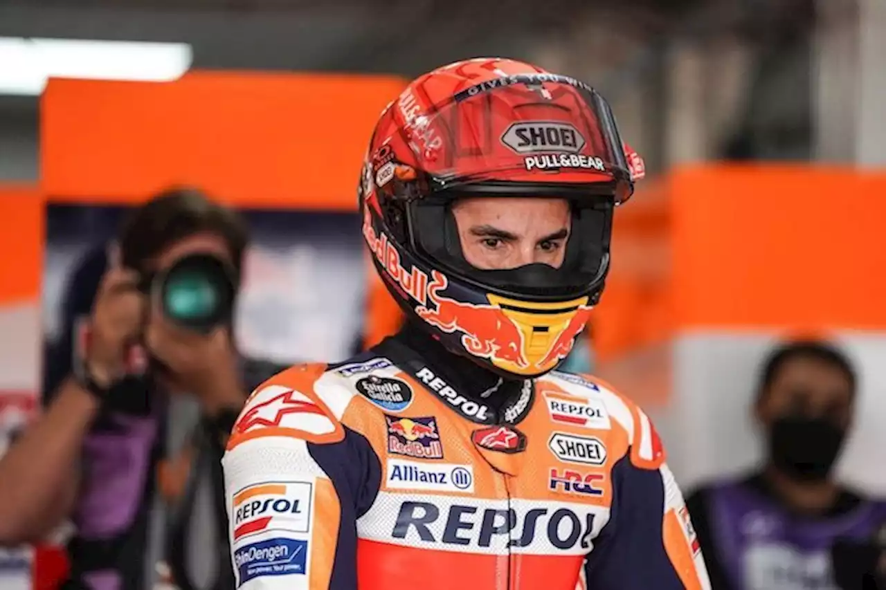 Alberto Puig Tuding Michelin Biang Keladi Kecelakan Marc Marquez MotoGP Mandalika - Bola.net