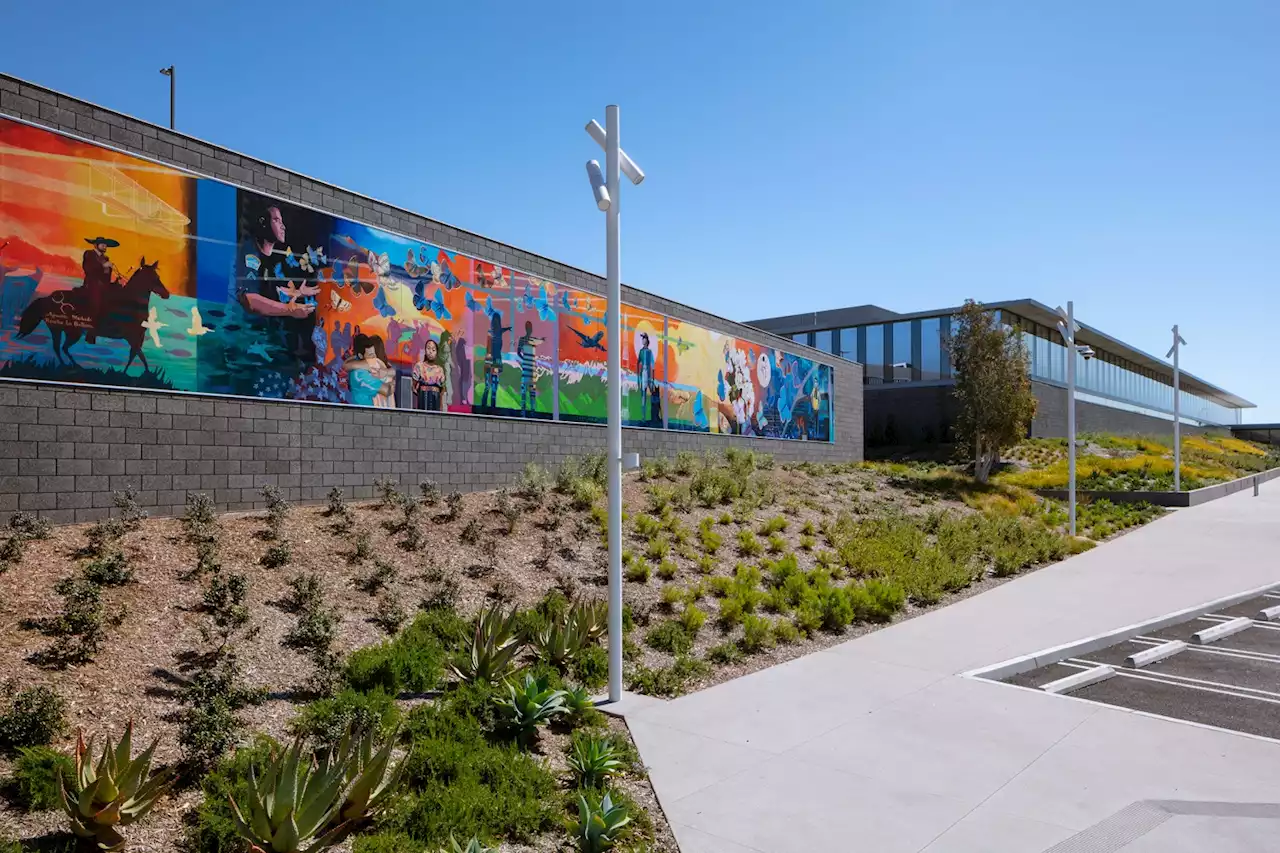 LAX Unveils Mural On Newly Constructed Airport Police Facility