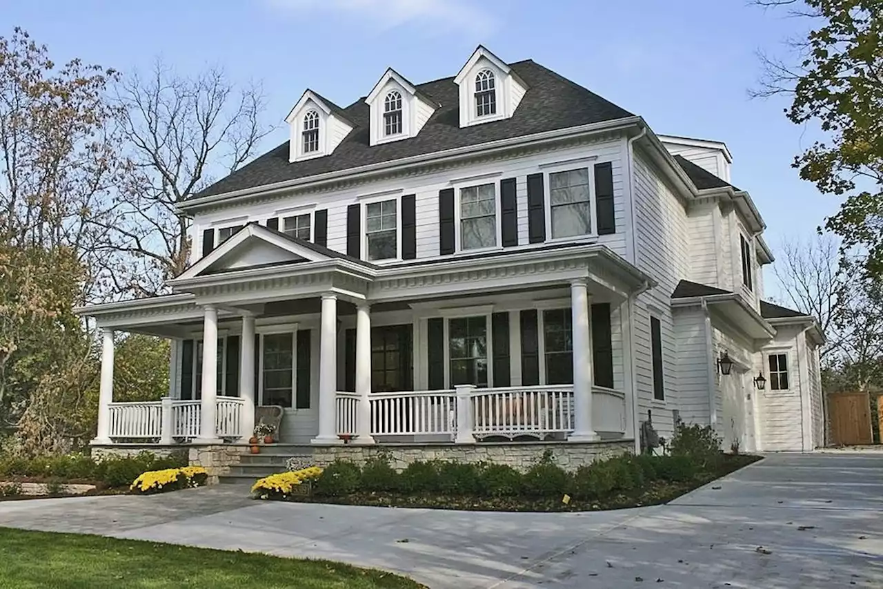 Downers Grove 6-bedroom home with indoor sports court: $2.5M