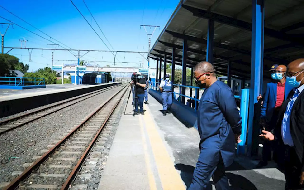 Mbalula describes Prasa's 3,000 ghost workers as a 'grand scam'