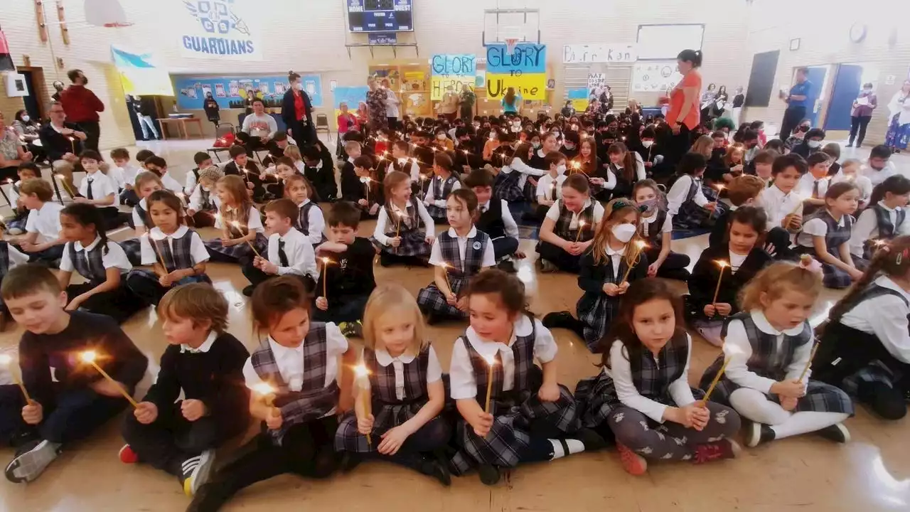 Chicago school holds prayer vigil for Ukraine on same day they started accepting refugees