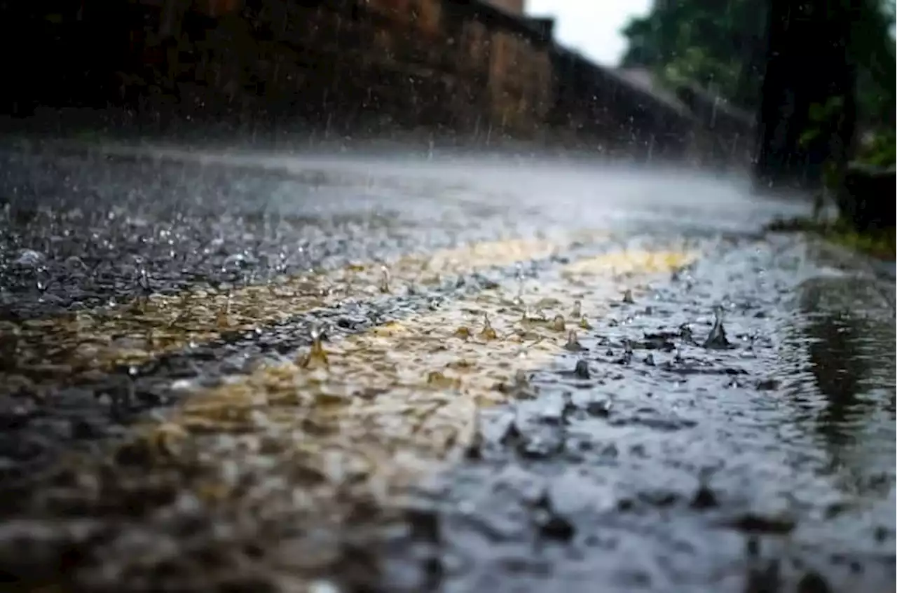 Thunderstorms, high winds pound North Texas; at least 4 hurt