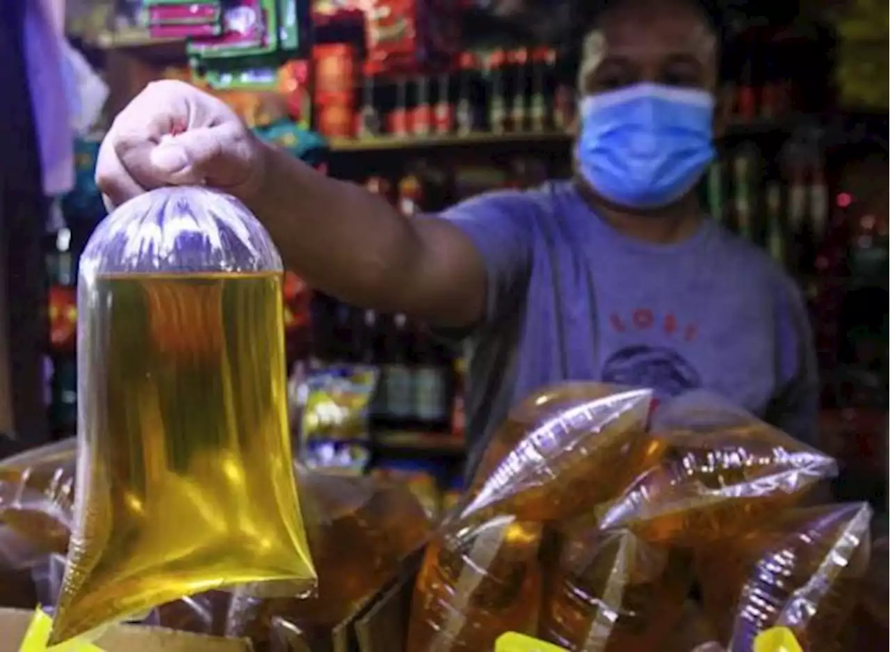 Minyak Goreng Curah Kota Bekasi Masih Langka