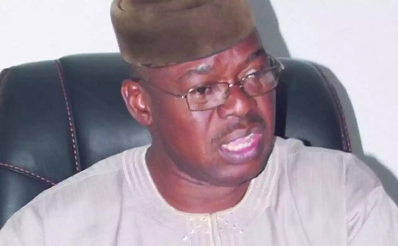 Ex-gov Oni names ex-diplomat, Bejide, campaign DG