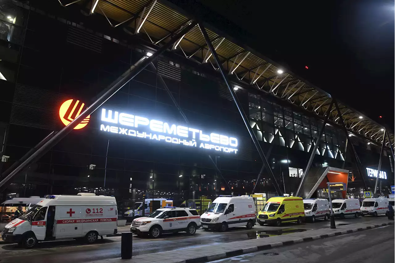 Moscow airport, Russia's largest, furloughs some staff due to sanctions