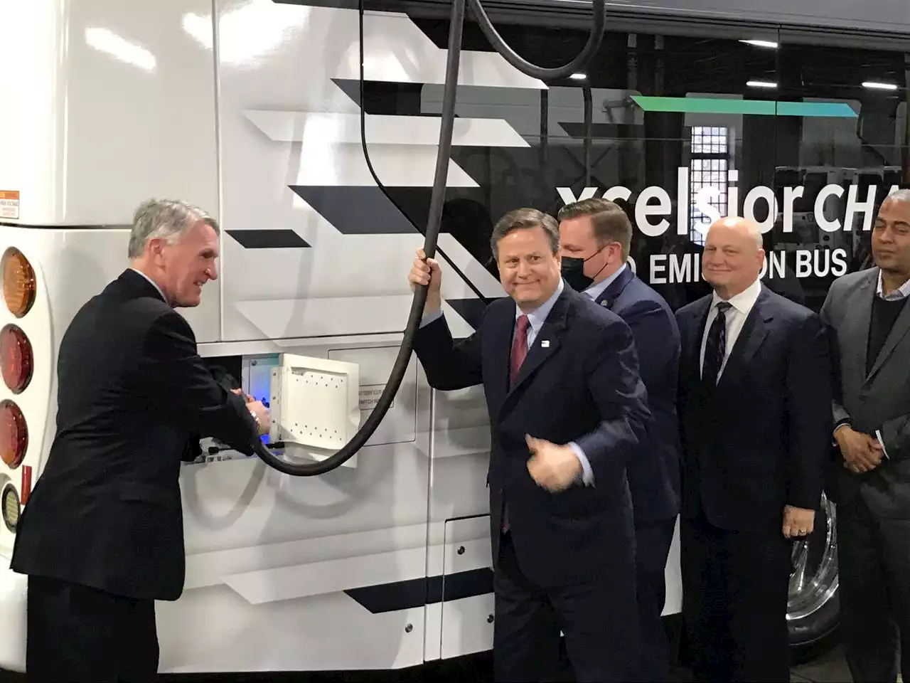 NJ Transit gives a sneak peek at what will make electric buses go - starting with Camden