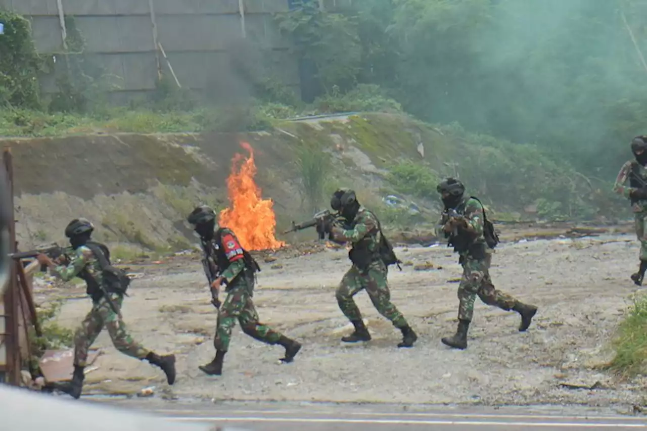 Tak Mau Kebiadaban KKB Terulang, Brimob Papua Gelar Latihan Simulasi - Pikiran-Rakyat.com