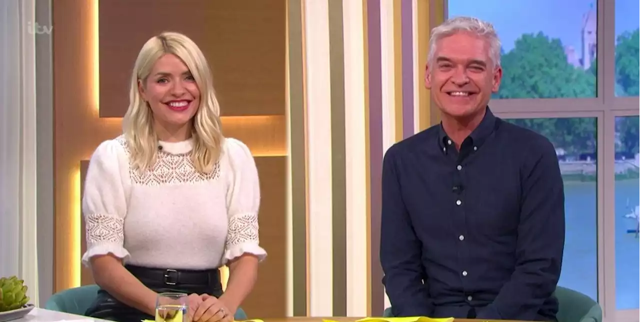 This Morning's Phillip Schofield updates viewers on how Holly Willoughby is during absence