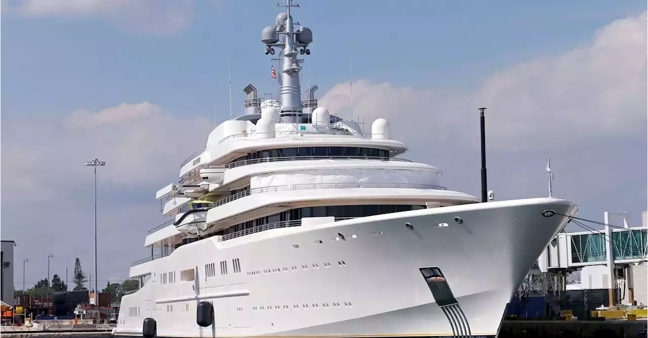 Second superyacht linked to Russian oligarch Abramovich docks in Turkey