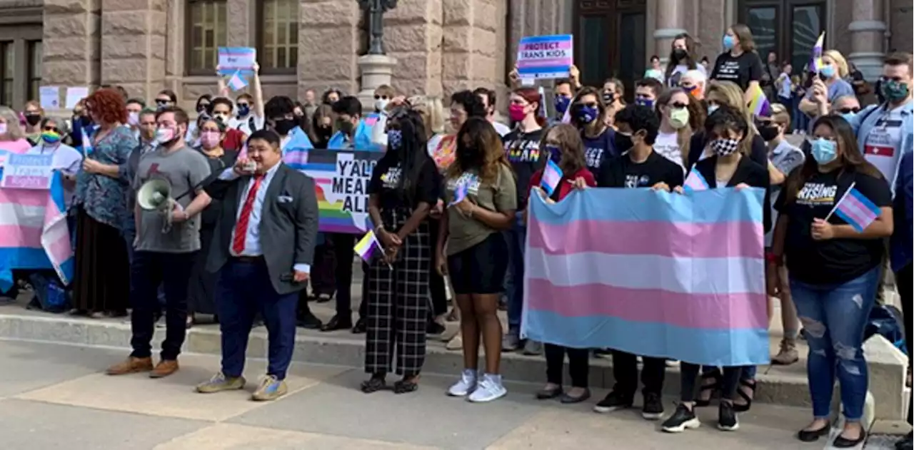 Appeals court reinstates block on Texas investigating parents of transgender children