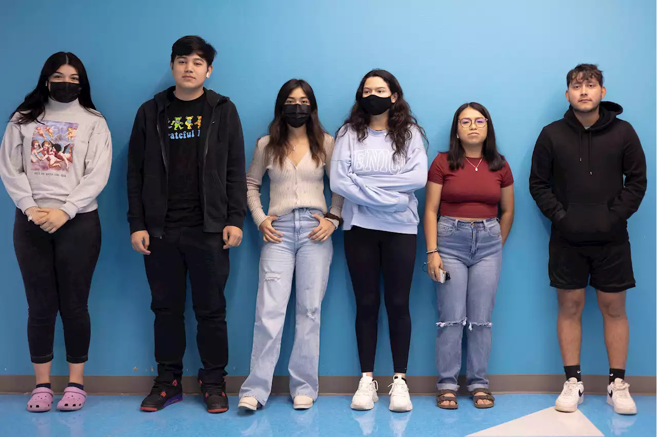 SAISD's first dual language class at high school level graduating