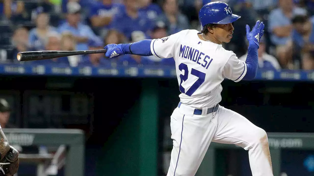 Kansas City Royals agree with Mondesi, O'Hearn to avoid arbitration