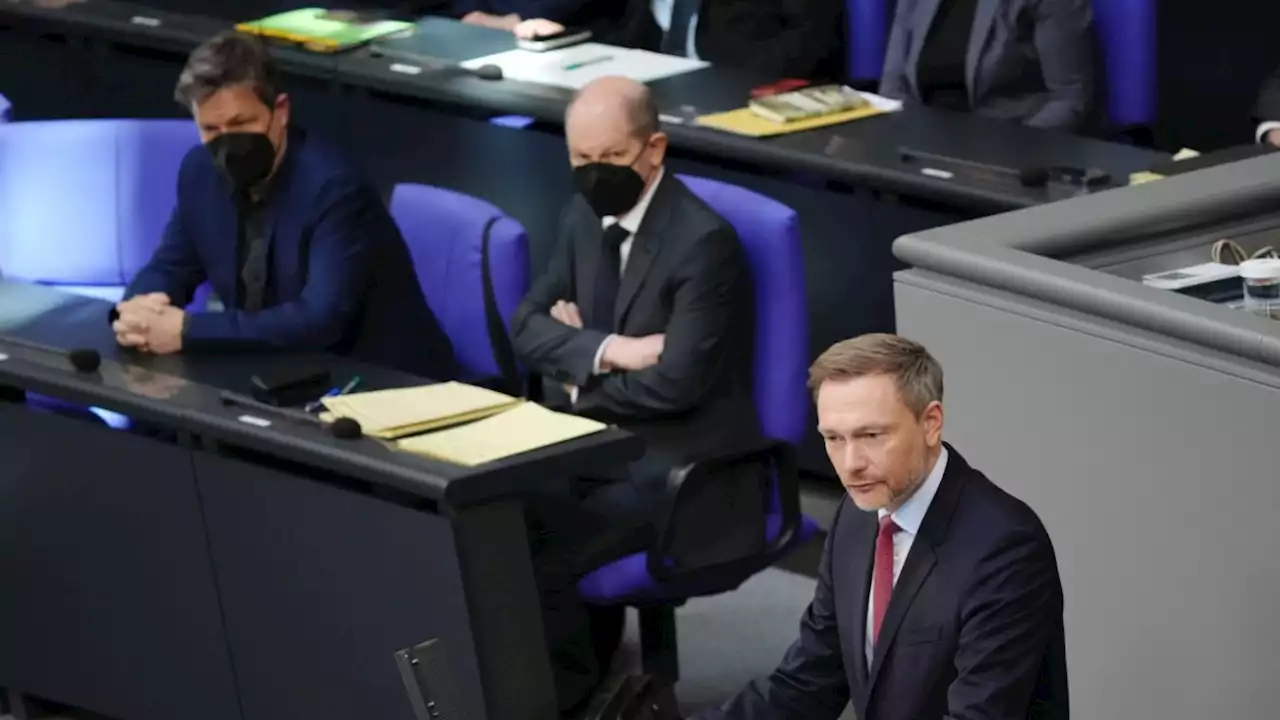 Bundestag live: Lindner bringt Haushaltsentwurf ein