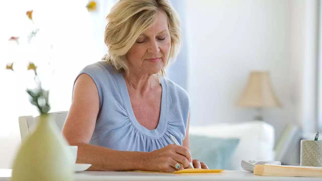 Divorced Mom At Point In Life Where She Figures She Might As Well Start Writing Erotic Letters To Men In Prison