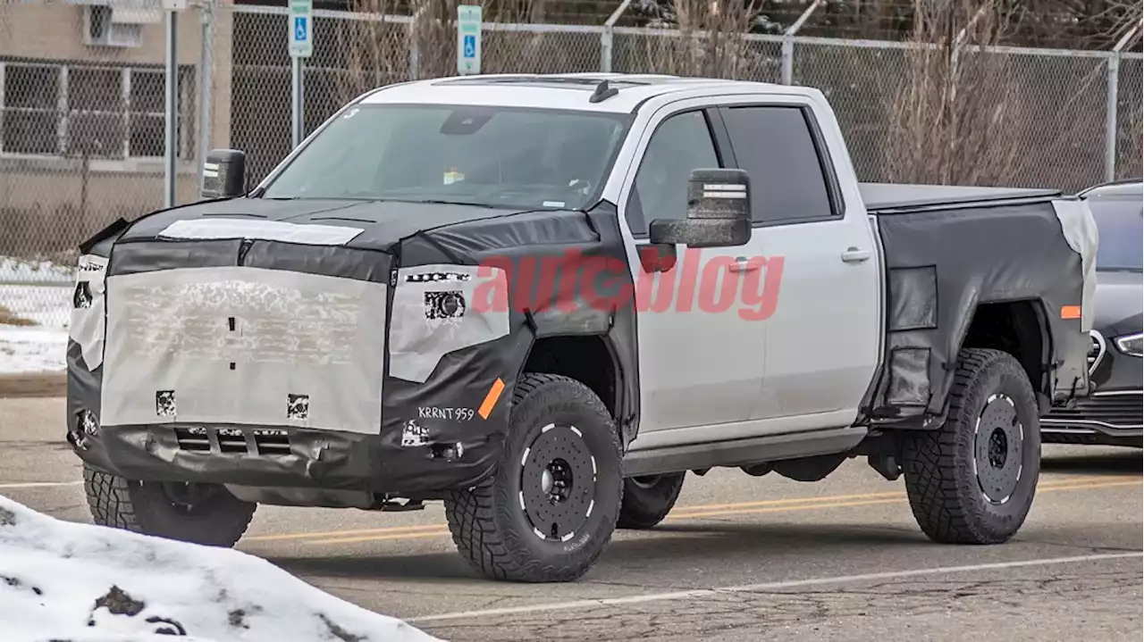 Spy photos suggest more rugged GMC Sierra HD AT4X is on the way