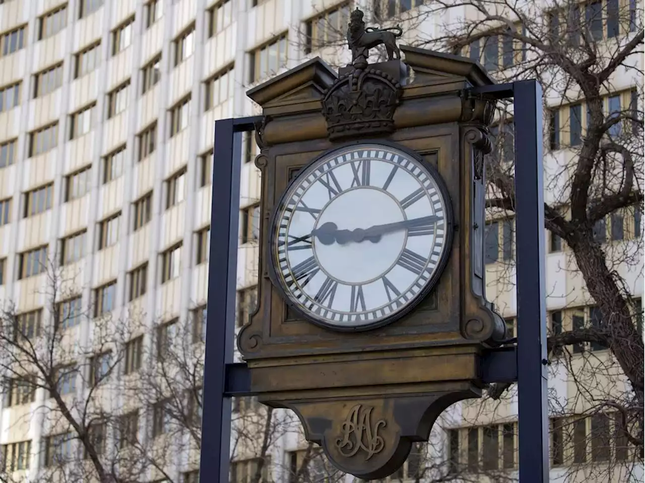 Tank: Time is ticking for Saskatchewan clocks to join North America