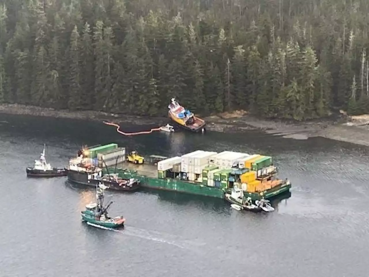 As spill cleanup continues near Sitka, state looks at possible impacts to herring fishery - Alaska Public Media